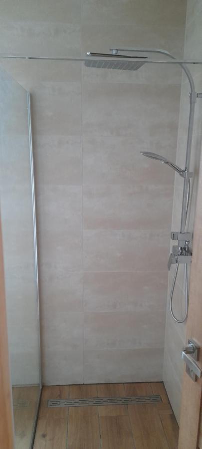 Apartmany Lumi Velky Slavkov Ngoại thất bức ảnh
