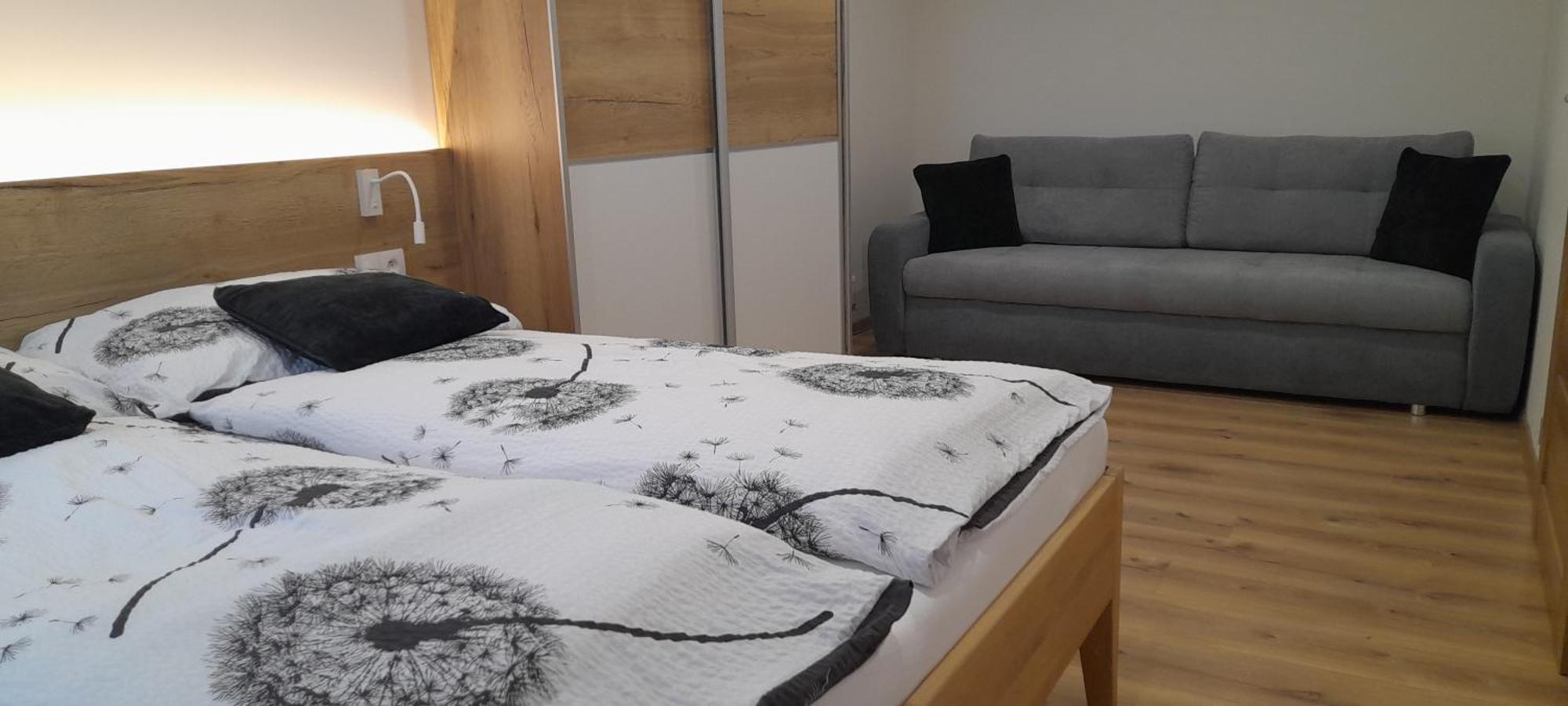 Apartmany Lumi Velky Slavkov Ngoại thất bức ảnh