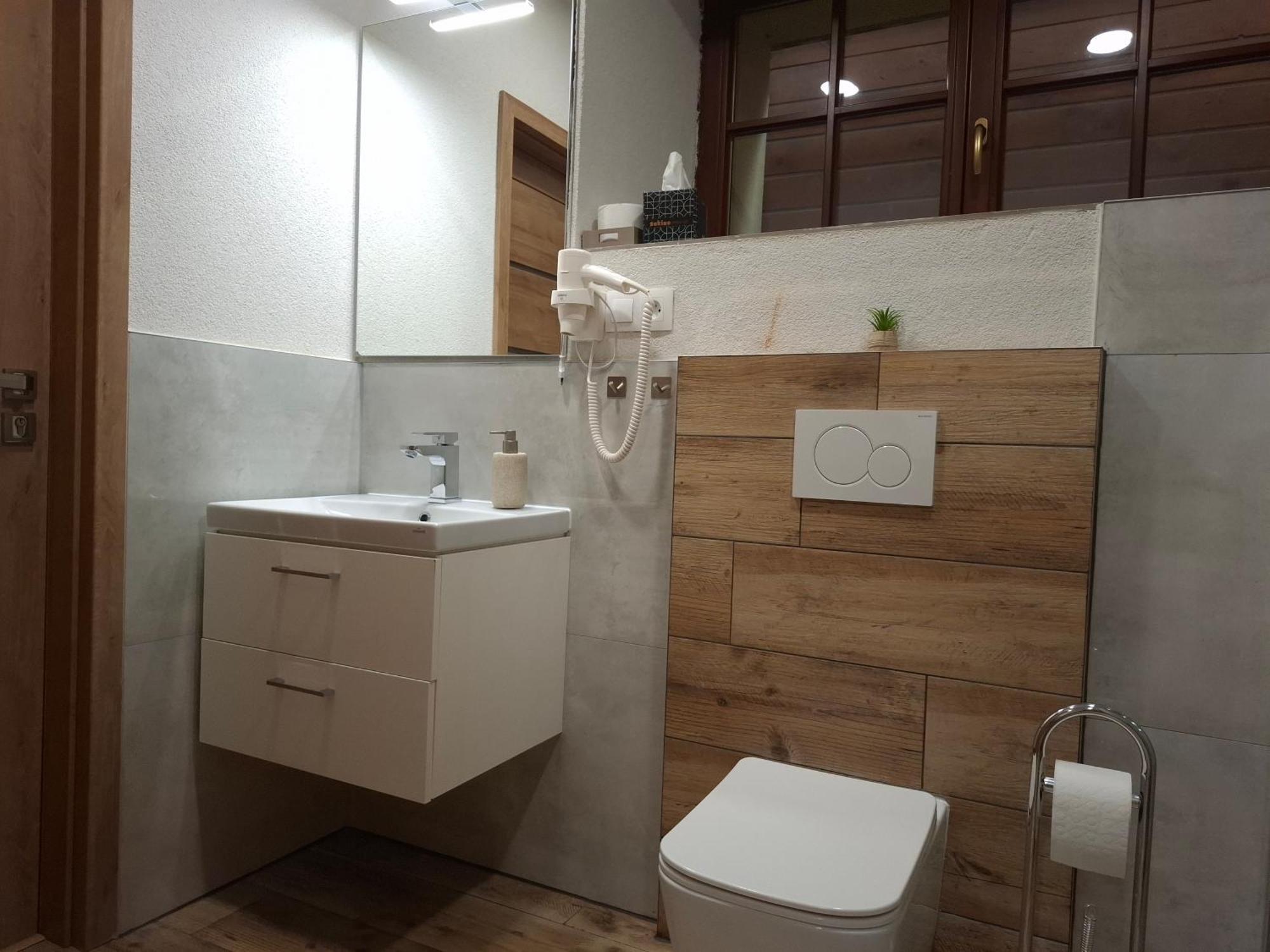 Apartmany Lumi Velky Slavkov Ngoại thất bức ảnh